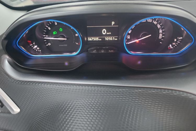 Used Peugeot 2008 2014 1.6L Automatic Navigation Edition Instrument Cluster