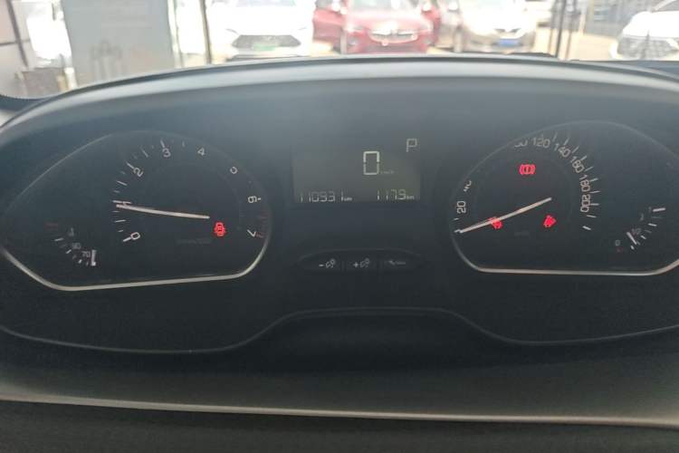 Used Peugeot 2008 2014 1.6L Automatic Fashion Edition Instrument Cluster