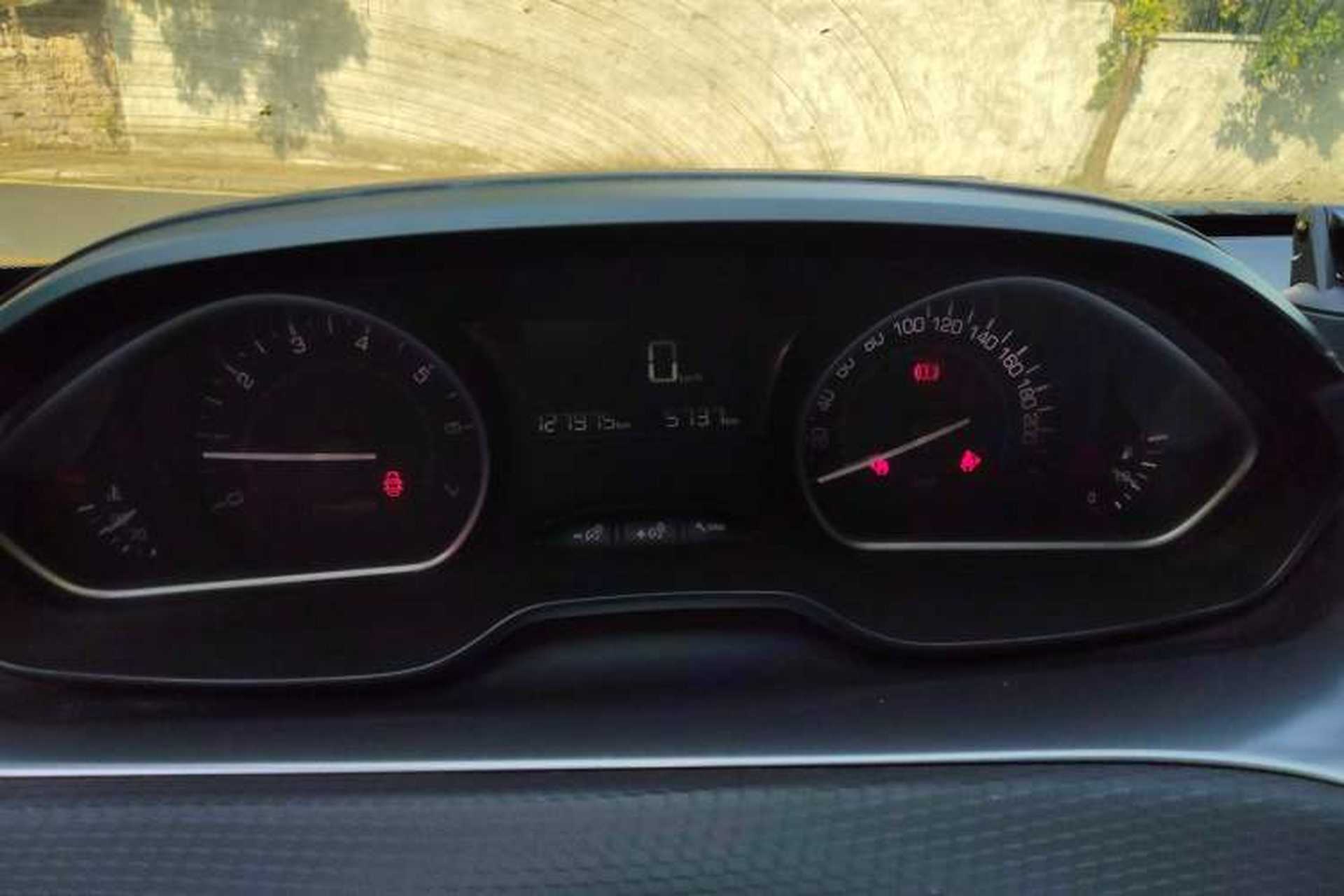 Used Peugeot 2008 2014 1.6L Manual Fashion Edition Instrument Cluster