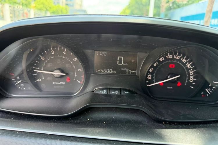 Used Peugeot 2008 2014 1.6L Manual Trend Edition Instrument Cluster