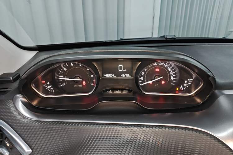 Used Peugeot 2008 2014 1.6L Manual Fashion Edition Instrument Cluster
