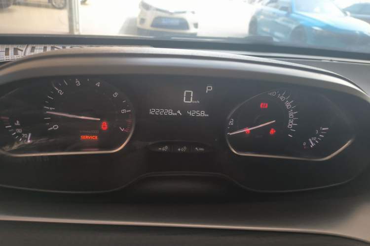 Used Peugeot 2008 2014 1.6L Automatic Fashion Edition Instrument Cluster