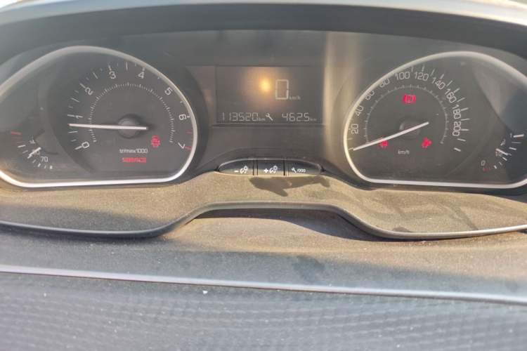 Used Peugeot 2008 2014 1.6L Manual Fashion Edition Instrument Cluster