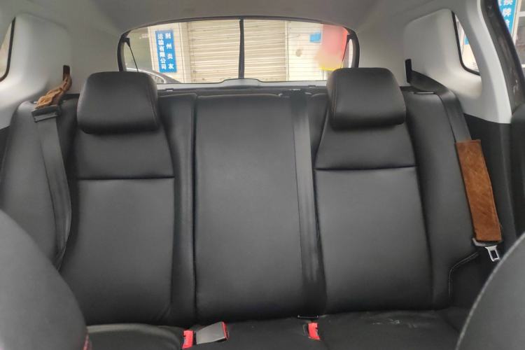 Used Peugeot 2008 2014 1.6L Automatic Fashion Edition Interior 1