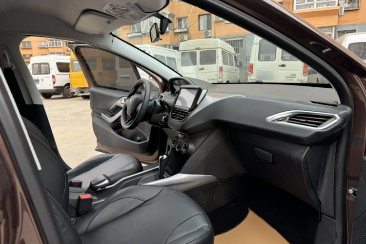 Used Peugeot 2008 2014 1.6L Automatic Trend Edition Interior 3