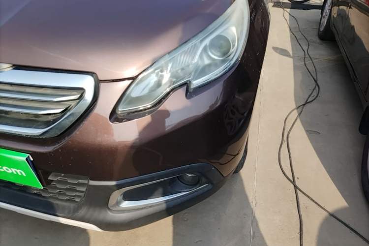 Used Peugeot 2008 2014 1.6L Manual Fashion Edition Left Front Headlight