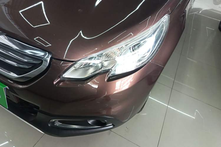 Used Peugeot 2008 2014 1.6L Automatic Fashion Edition Left Front Headlight
