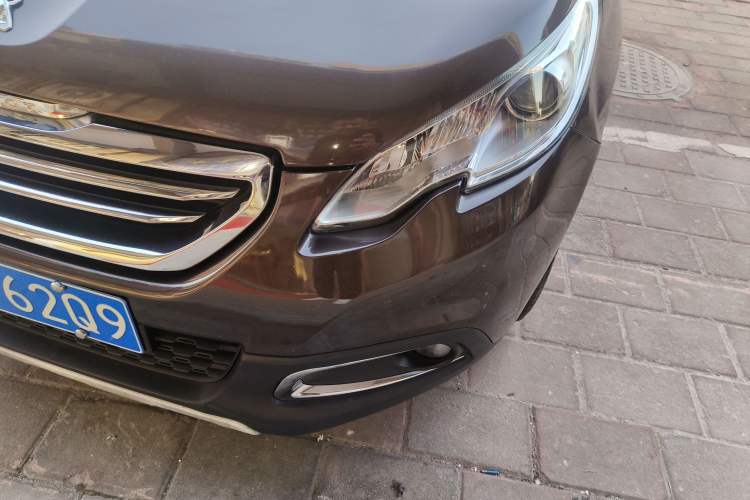 Used Peugeot 2008 2014 1.6L Manual Fashion Edition Left Front Headlight