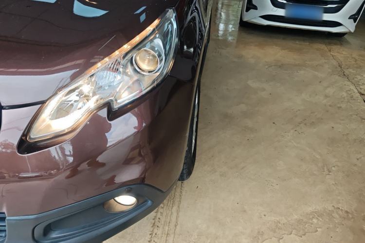 Used Peugeot 2008 2014 1.6L Automatic Trend Edition Left Front Headlight