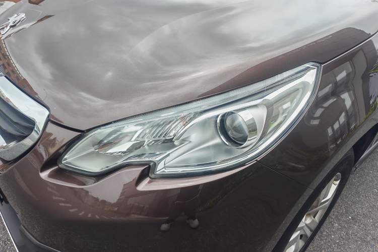 Used Peugeot 2008 2014 1.6L Automatic Trend Edition Left Front Headlight