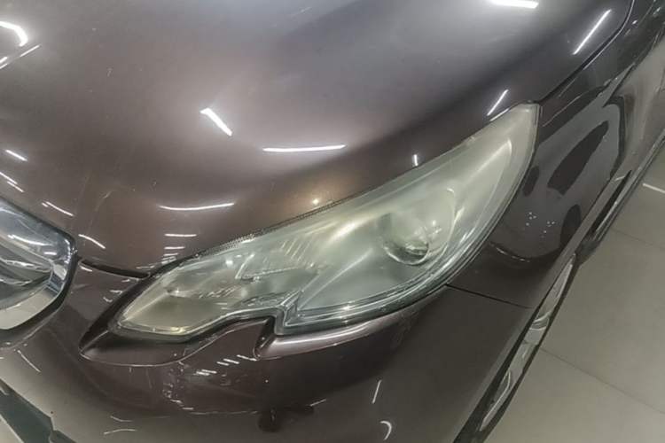 Used Peugeot 2008 2014 1.6L Automatic Fashion Edition Left Front Headlight