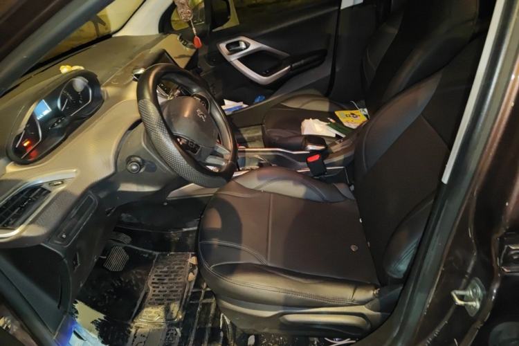 Used Peugeot 2008 2014 1.6L Automatic Fashion Edition Left Front Seat