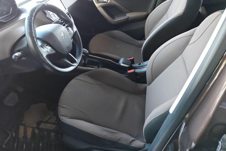Used Peugeot 2008 2014 1.6L Automatic Fashion Edition Left Front Seat