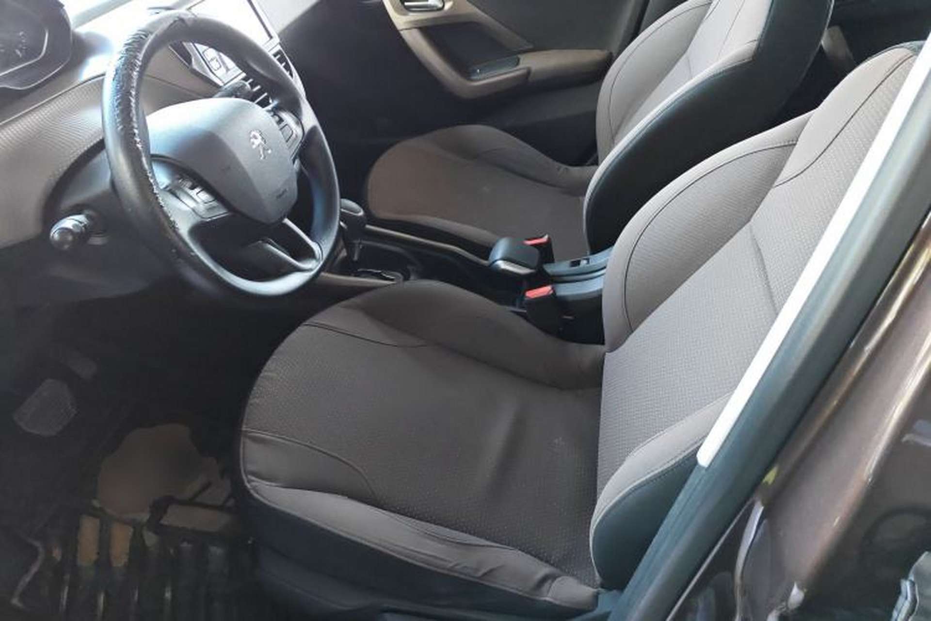 Used Peugeot 2008 2014 1.6L Automatic Fashion Edition Left Front Seat