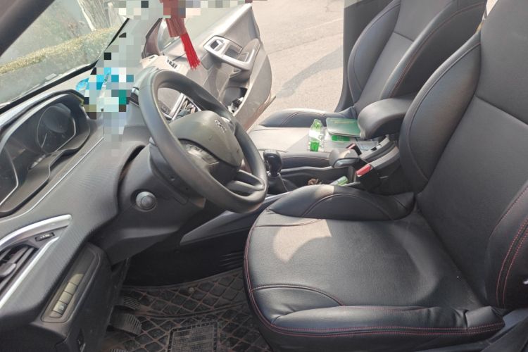 Used Peugeot 2008 2014 1.6L Manual Fashion Edition Left Front Seat
