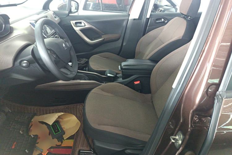 Used Peugeot 2008 2014 1.6L Automatic Fashion Edition Left Front Seat