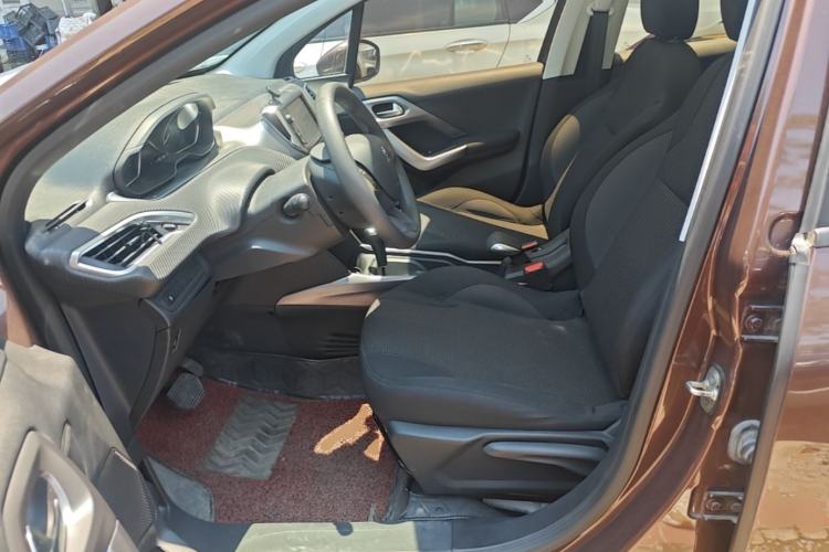 Used Peugeot 2008 2014 1.6L Automatic Fashion Edition Left Front Seat