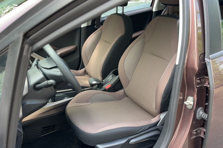 Used Peugeot 2008 2014 1.6L Automatic Fashion Edition Left Front Seat