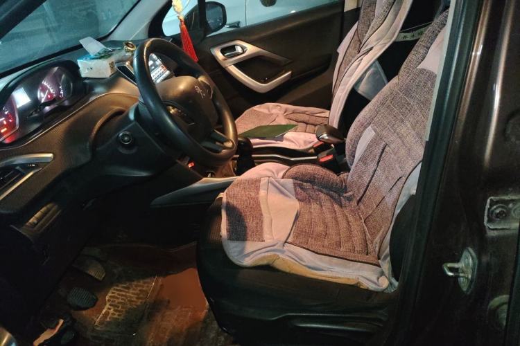 Used Peugeot 2008 2014 1.6L Manual Fashion Edition Left Front Seat