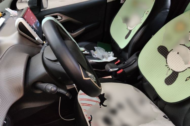 Used Peugeot 2008 2014 1.6L Automatic Navigation Edition Left Front Seat