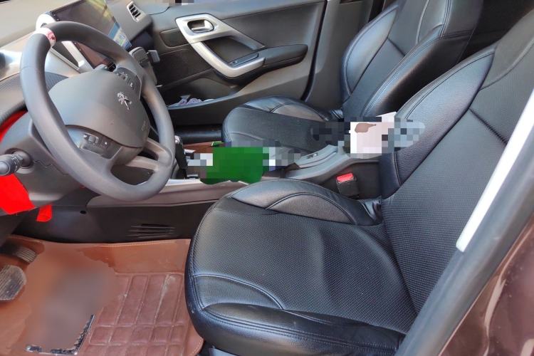 Used Peugeot 2008 2014 1.6L Automatic Fashion Edition Left Front Seat