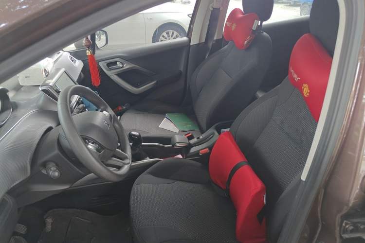 Used Peugeot 2008 2014 1.6L Manual Fashion Edition Left Front Seat