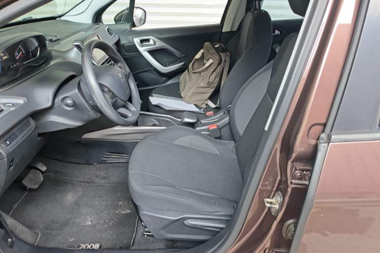 Used Peugeot 2008 2014 1.6L Automatic Fashion Edition Left Front Seat