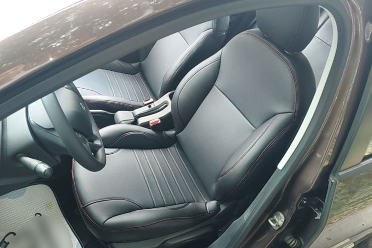 Used Peugeot 2008 2014 1.6L Automatic Fashion Edition Left Front Seat