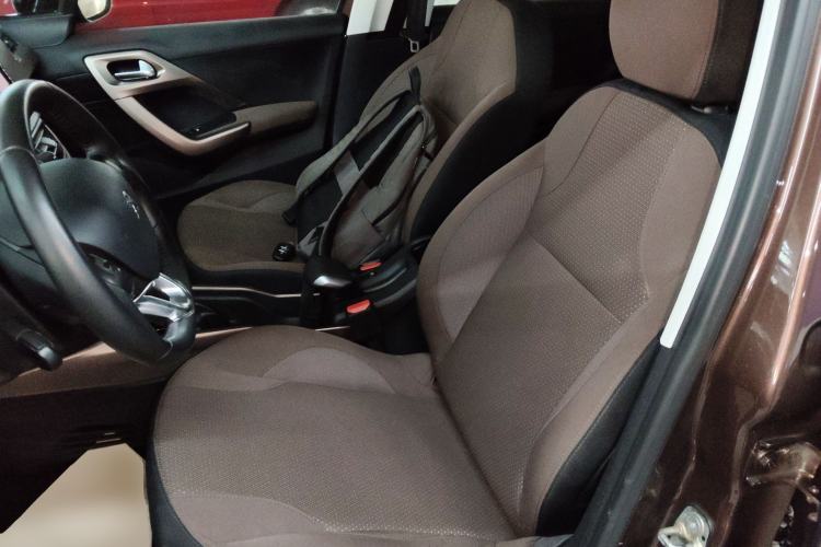 Used Peugeot 2008 2014 1.6L Automatic Navigation Edition Left Front Seat