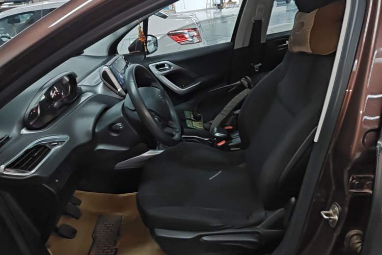 Used Peugeot 2008 2014 1.6L Manual Fashion Edition Left Front Seat