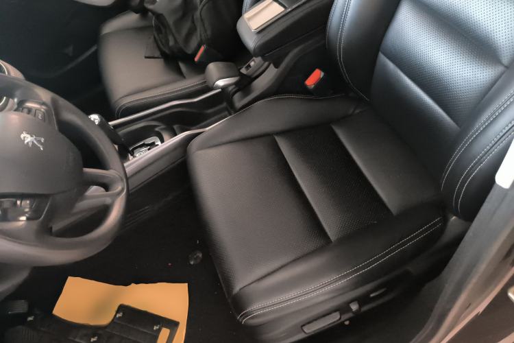 Used Peugeot 2008 2014 1.6L Automatic Fashion Edition Left Front Seat