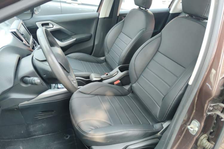 Used Peugeot 2008 2014 1.6L Automatic Fashion Edition Left Front Seat