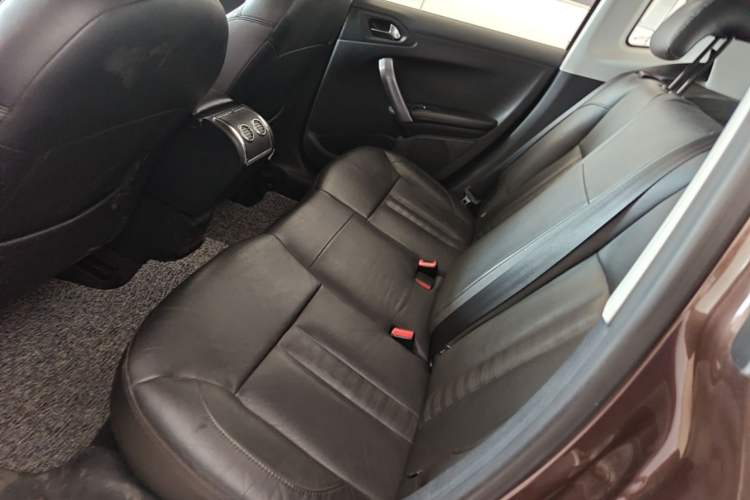 Used Peugeot 2008 2014 1.6L Automatic Navigation Edition Left Rear Seat