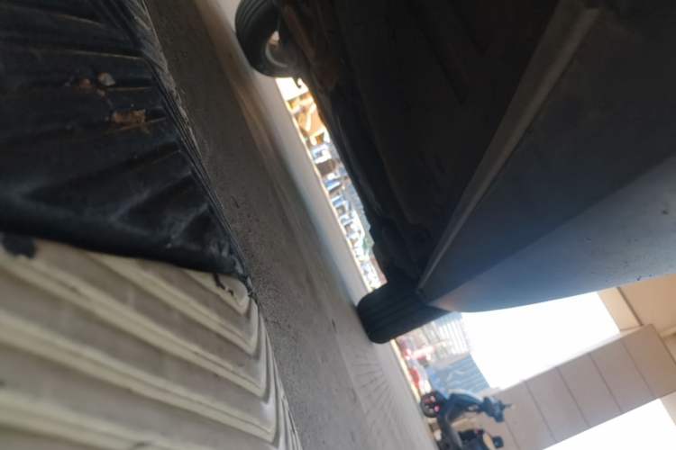 Used Peugeot 2008 2014 1.6L Manual Fashion Edition Left Side Sill
