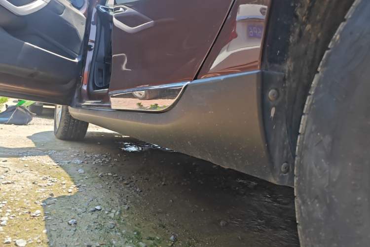 Used Peugeot 2008 2014 1.6L Automatic Fashion Edition Left Side Sill