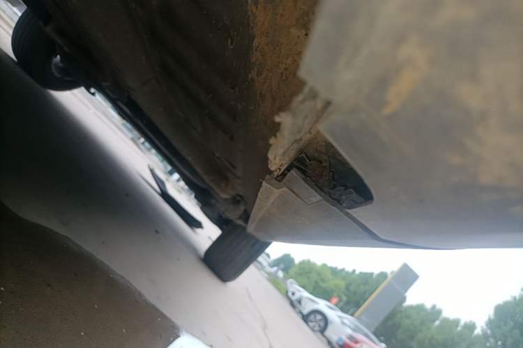 Used Peugeot 2008 2014 1.6L Manual Fashion Edition Left Side Sill