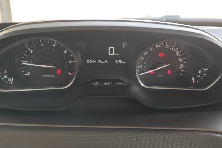 Used Peugeot 2008 2014 1.6L Automatic Fashion Edition Odometer Close Up