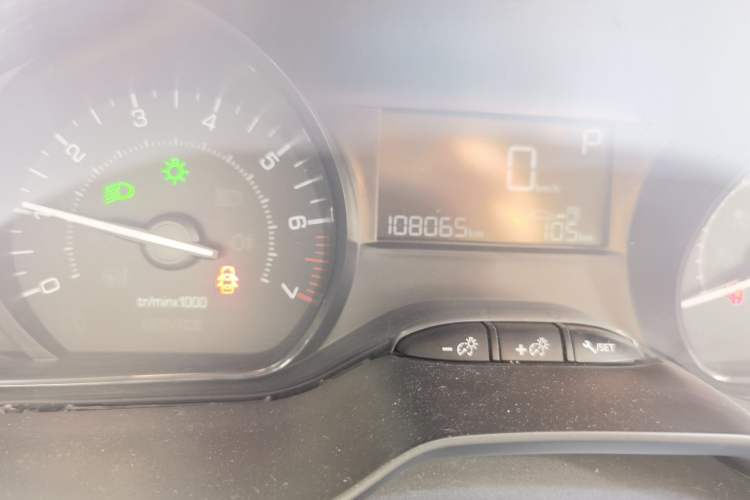 Used Peugeot 2008 2014 1.6L Automatic Trend Edition Odometer Close Up