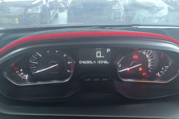 Used Peugeot 2008 2014 1.6L Automatic Fashion Edition Odometer Close Up