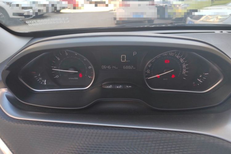 Used Peugeot 2008 2014 1.6L Automatic Fashion Edition Odometer Close Up