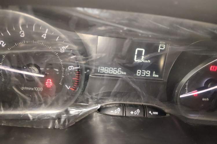 Used Peugeot 2008 2014 1.6L Automatic Navigation Edition Odometer Close Up