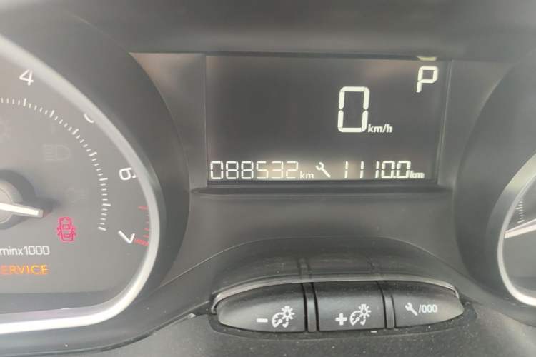 Used Peugeot 2008 2014 1.6L Automatic Fashion Edition Odometer Close Up