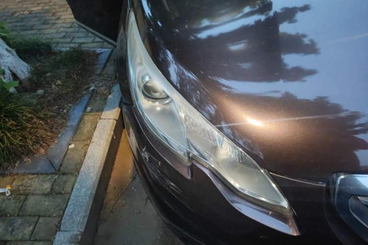 Used Peugeot 2008 2014 1.6L Automatic Fashion Edition Right Front Headlight