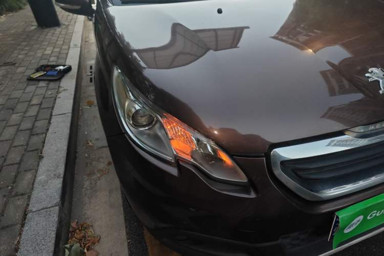 Used Peugeot 2008 2014 1.6L Automatic Trend Edition Right Front Headlight