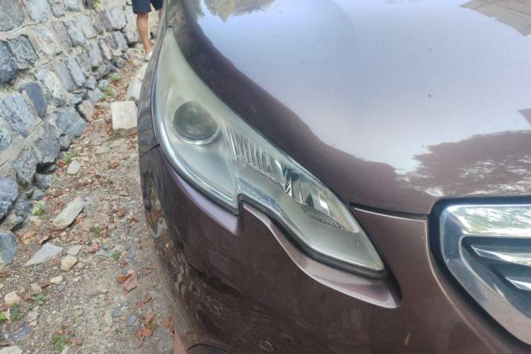 Used Peugeot 2008 2014 1.6L Automatic Fashion Edition Right Front Headlight