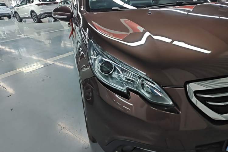 Used Peugeot 2008 2014 1.6L Manual Fashion Edition Right Front Headlight
