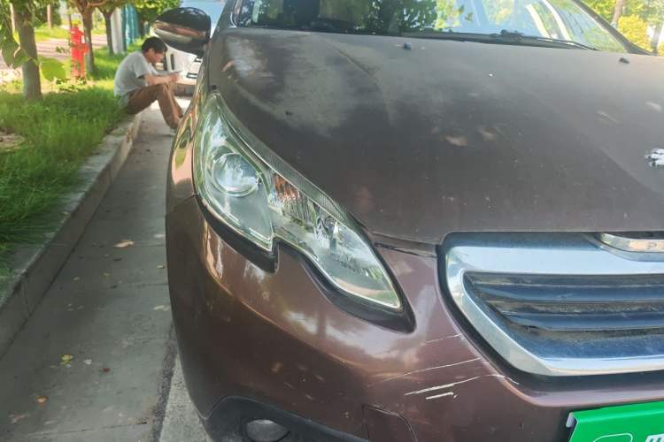 Used Peugeot 2008 2014 1.6L Automatic Trend Edition Right Front Headlight