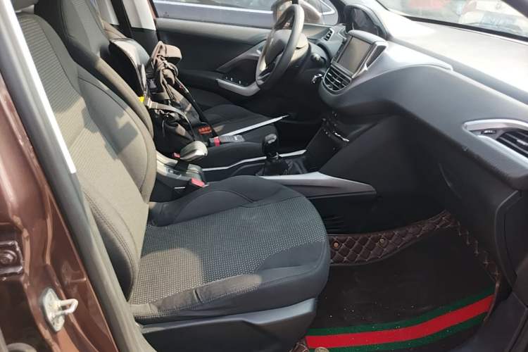 Used Peugeot 2008 2014 1.6L Manual Fashion Edition Right Front Seat