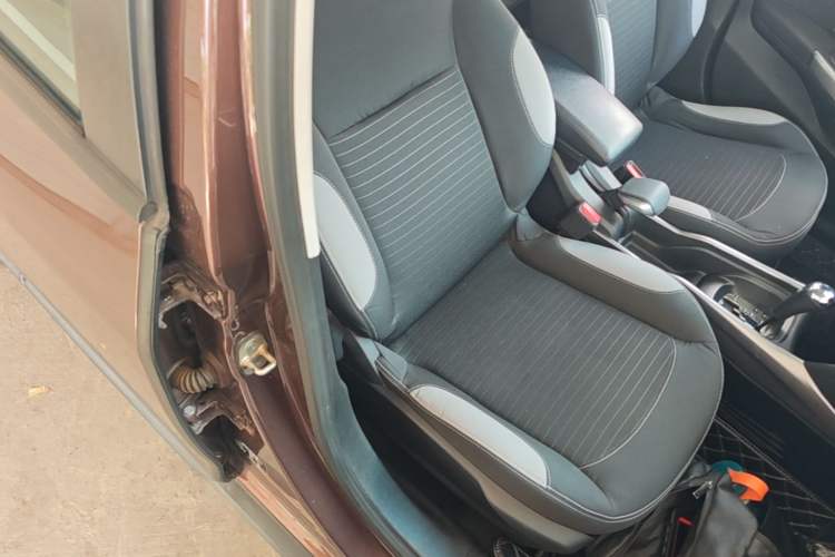 Used Peugeot 2008 2014 1.6L Automatic Trend Edition Right Front Seat
