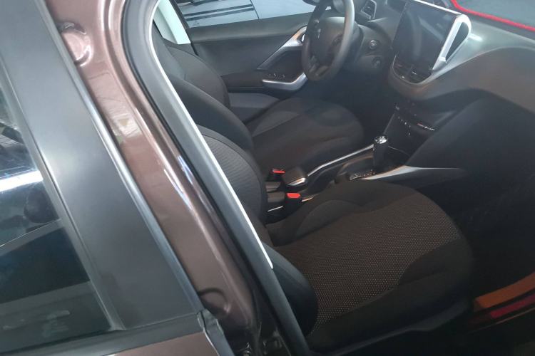 Used Peugeot 2008 2014 1.6L Automatic Fashion Edition Right Front Seat